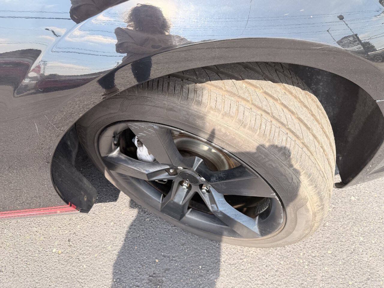 Used 2010 Chevrolet Camaro SS RWD image 24
