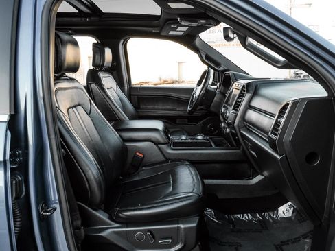Used 2019 Ford Expedition Limited AWD/4WD image 31