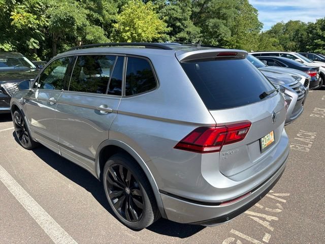 Used 2020 Volkswagen Tiguan SE R-Line w/ 3rd Row Seat Package AWD/4WD image 6