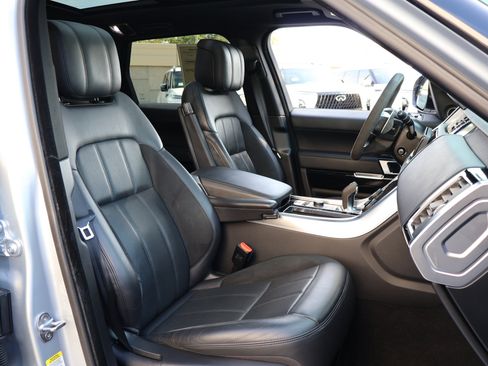 Used 2021 Land Rover Range Rover Sport HST image 22