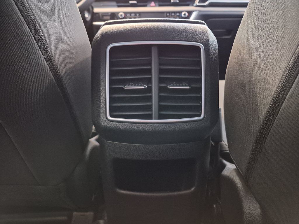 Used 2023 Kia Sportage LX AWD/4WD image 27
