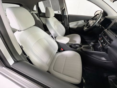 Used 2023 Hyundai Kona SEL image 25