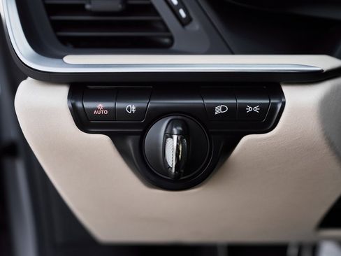 Used 2024 Porsche 911 Turbo S image 43