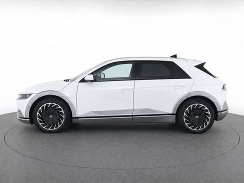 Used 2024 Hyundai Ioniq 5 Limited AWD/4WD image 8