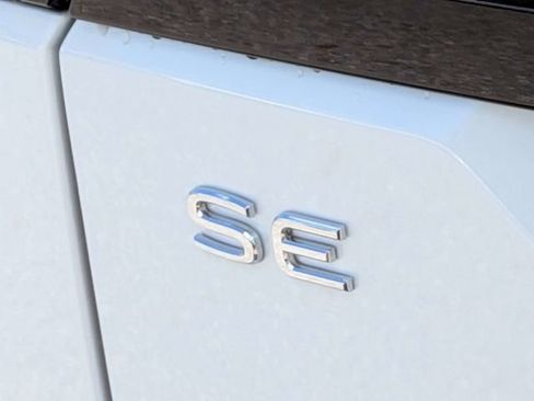 New 2026 Volkswagen Atlas Peak Edition image 12