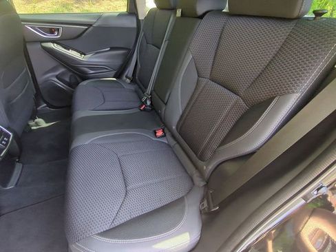 Used 2023 Subaru Forester Premium AWD/4WD image 28