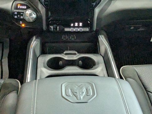 New 2026 RAM 1500 Laramie AWD/4WD image 25