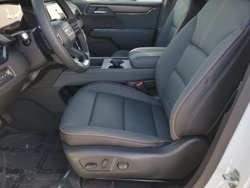 New 2026 GMC Acadia AT4 AWD/4WD image 6
