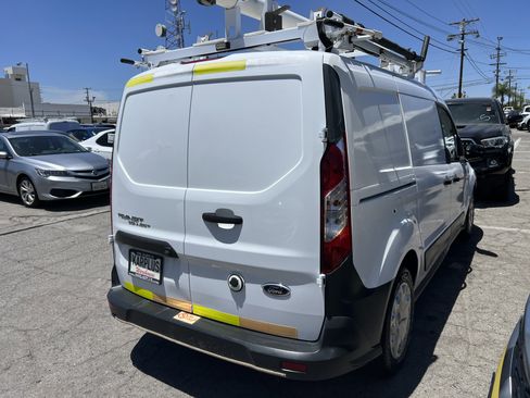 Used 2016 Ford Transit Connect XL FWD image 8