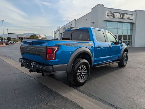 Used 2019 Ford F150 Raptor w/ Equipment Group 802A Luxury AWD/4WD image 3