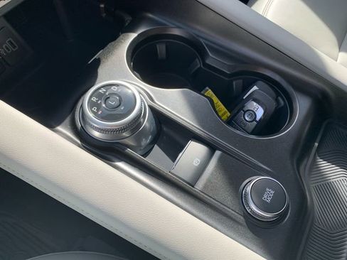 Certified 2025 Ford Explorer Active w/ Active Comfort Package image 30