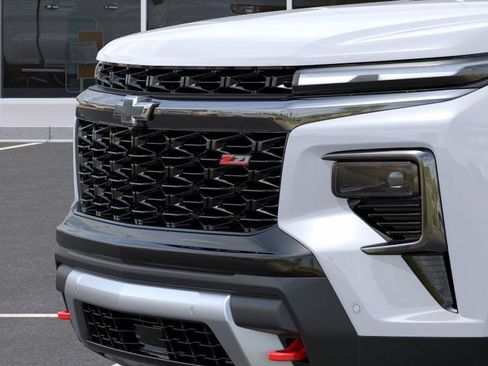 New 2027 Chevrolet Traverse Z71 AWD/4WD image 13