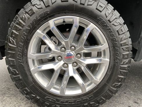 Used 2020 GMC Sierra 1500 SLT w/ SLT Premium Plus Package image 50