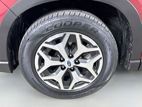 Used 2020 Subaru Forester Premium image 29