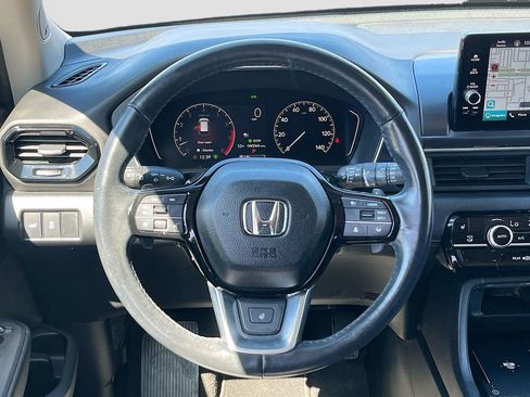 Used 2024 Honda Pilot Touring image 11