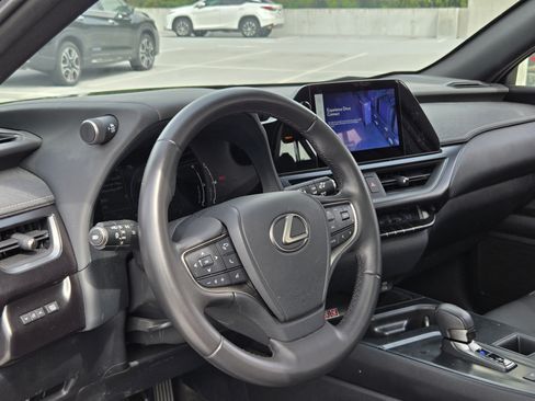 Used 2025 Lexus UX 300h FWD w/ Accessory Package (Z1) image 12