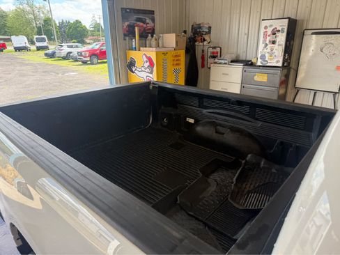 Used 2019 RAM 1500 Big Horn AWD/4WD image 6