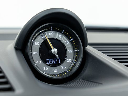 Certified 2023 Porsche 911 GT3 image 21