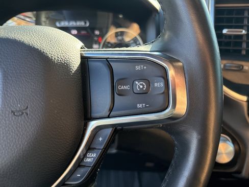 Used 2024 RAM 1500 Laramie image 23