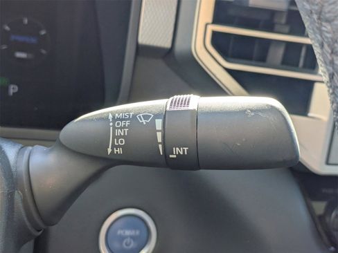 Used 2024 Toyota Tundra Limited w/ Power Package image 33