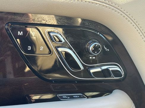 Used 2020 Land Rover Range Rover HSE image 29