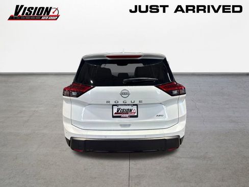 New 2026 Nissan Rogue SV image 6