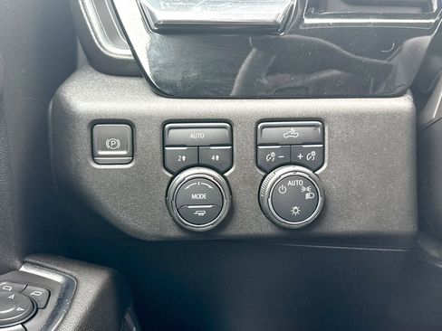 Certified 2023 Chevrolet Silverado 1500 LT image 35