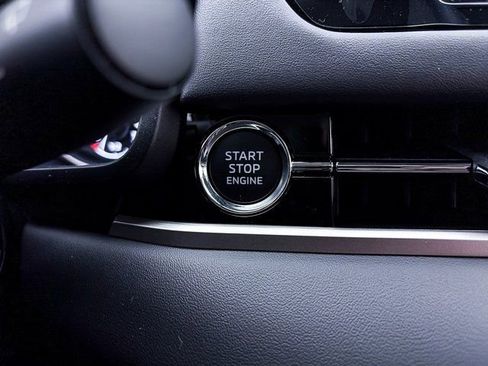 New 2026 Mitsubishi Outlander SE image 15