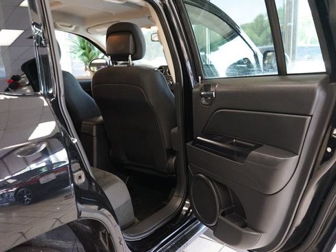 Used 2016 Jeep Compass Sport w/ Power Value Group FWD image 39