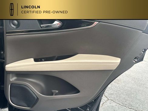 Certified 2021 Lincoln Nautilus Reserve w/ Cargo Utility Package AWD/4WD image 16