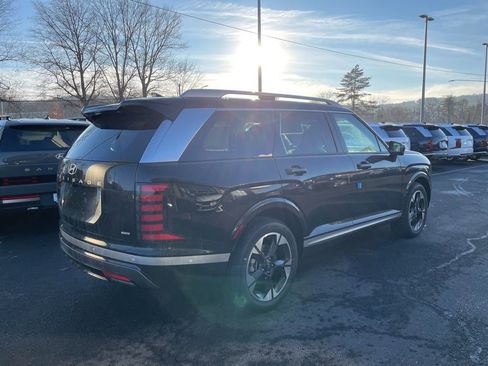 New 2026 Hyundai Palisade Limited image 3