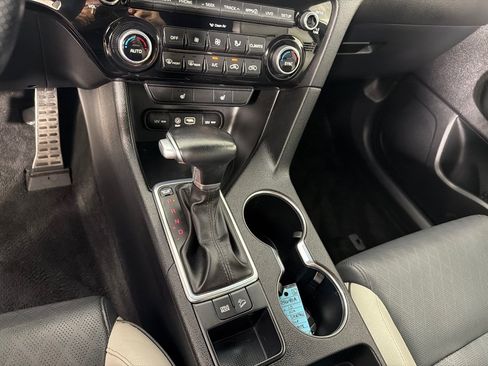 Used 2018 Kia Sportage EX w/ EX Sport Appearance Package FWD image 17