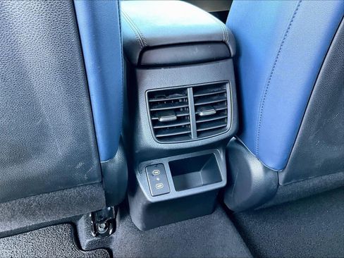 Used 2024 Kia Seltos S FWD image 10