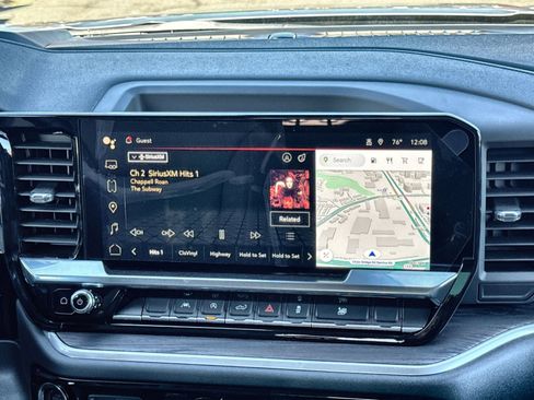 New 2026 GMC Sierra 1500 SLT w/ SLT Premium Package image 18