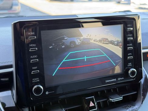 Used 2019 Toyota Corolla XSE image 3