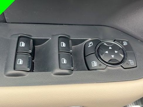 Used 2024 Ford Expedition Max Platinum image 11