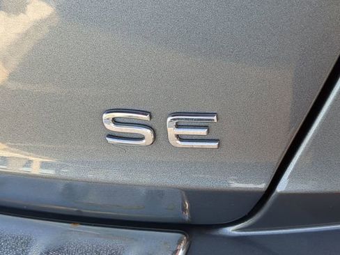 Certified 2023 Volkswagen Jetta SE image 10