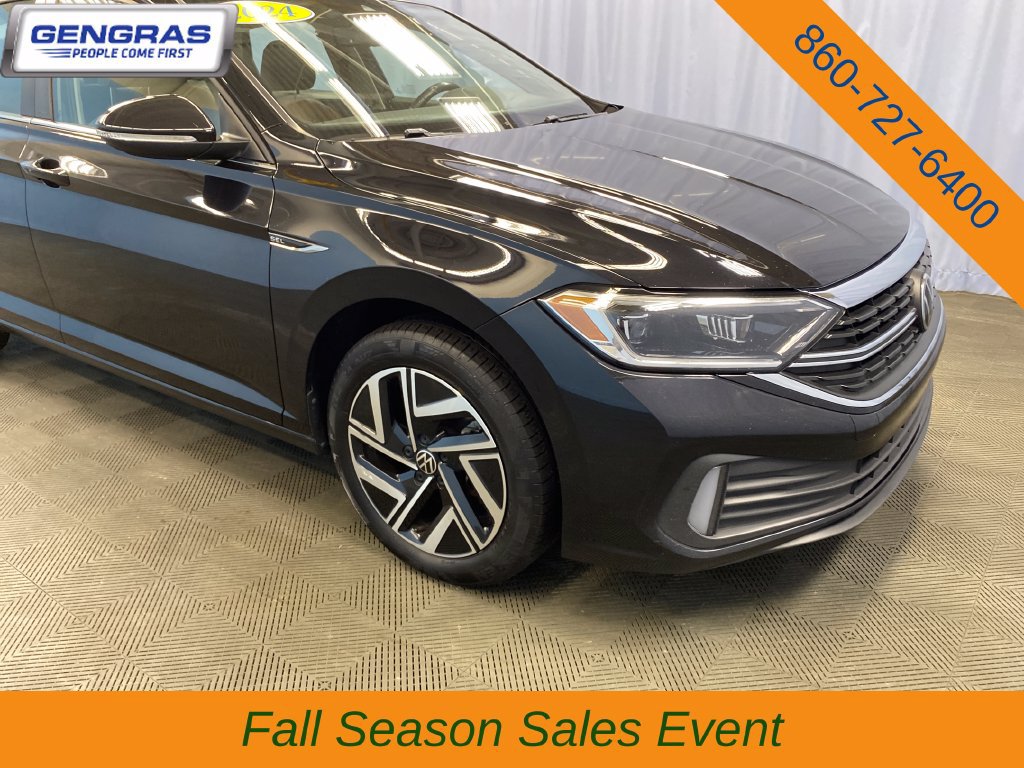 Used 2024 Volkswagen Jetta SEL FWD image 44
