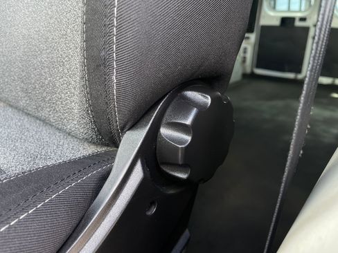 Used 2022 RAM ProMaster 2500 FWD image 13