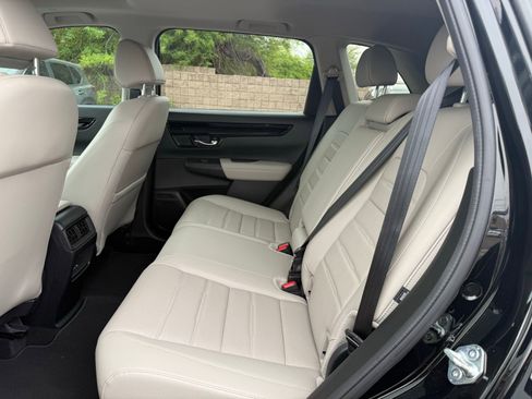 Used 2024 Honda CR-V EX-L image 10