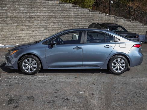 Certified 2024 Toyota Corolla LE image 10