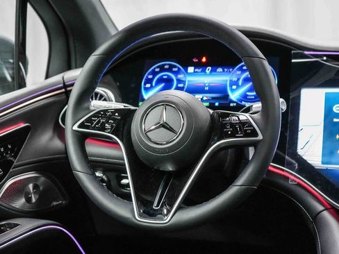 New 2026 Mercedes-Benz EQS 400 4MATIC SUV image 15