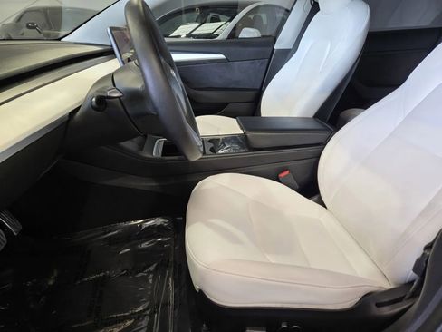 Used 2021 Tesla Model 3 Long Range image 14