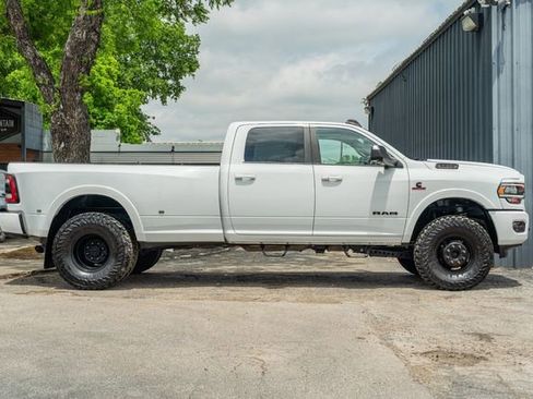 Used 2020 RAM 3500 Laramie w/ Night Edition AWD/4WD image 7