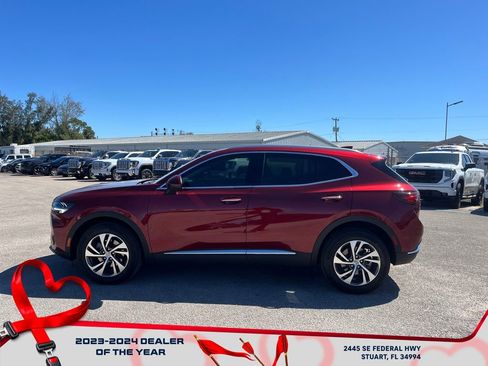 Used 2023 Buick Envision Essence image 4