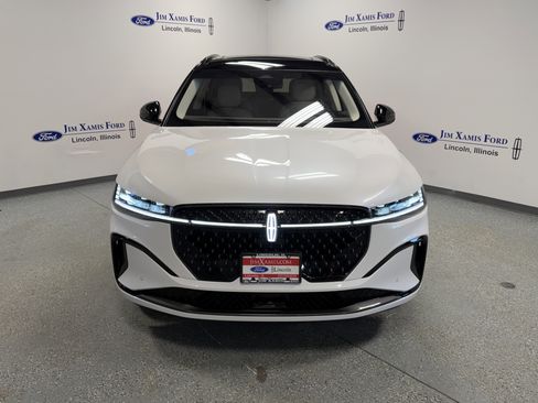 Used 2024 Lincoln Nautilus Black Label w/ Jet Appearance Package (87T) image 2