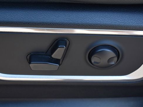 Used 2022 RAM 1500 Laramie w/ Sport Appearance Package image 31