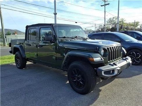 Used 2022 Jeep Gladiator Sport AWD/4WD image 38