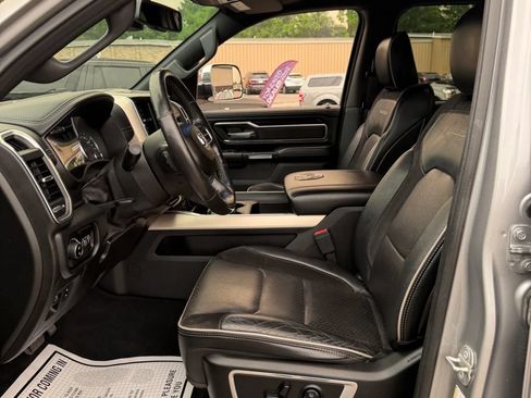 Used 2019 RAM 1500 Laramie w/ Sport Appearance Package AWD/4WD image 22