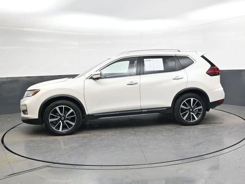 Used 2018 Nissan Rogue SL w/ Premium Package image 8